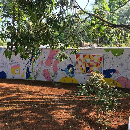 Anjuna By Roadhouse Hostels Goa Eksteriør billede
