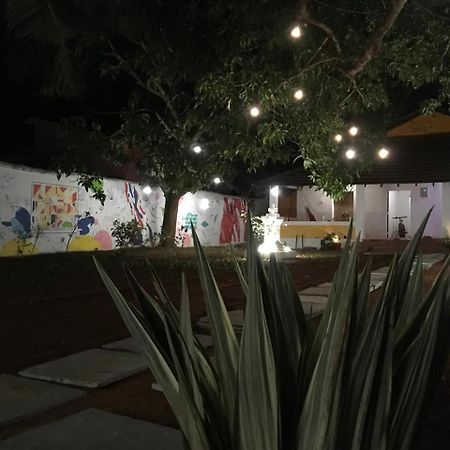 Anjuna By Roadhouse Hostels Goa Eksteriør billede