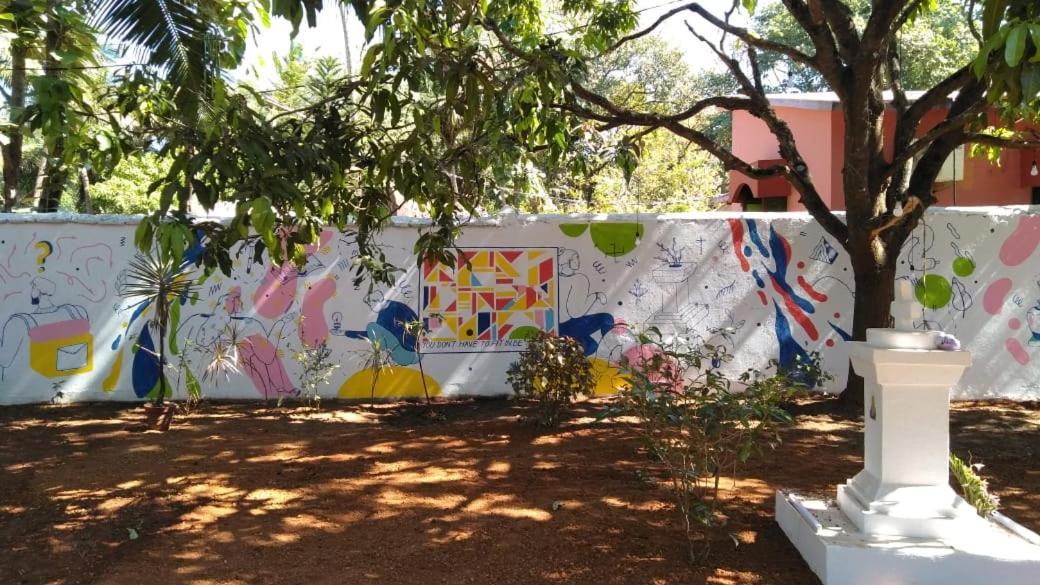 Anjuna By Roadhouse Hostels Goa Eksteriør billede