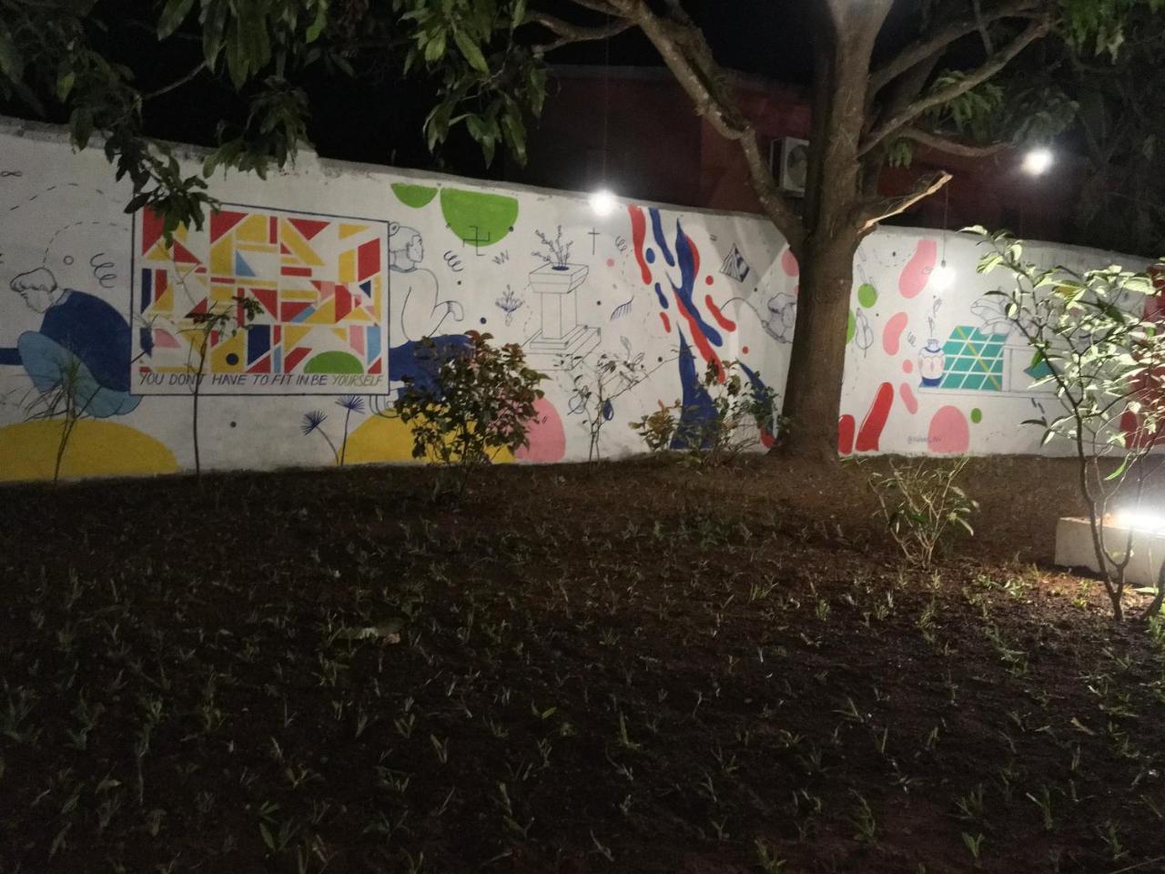 Anjuna By Roadhouse Hostels Goa Eksteriør billede
